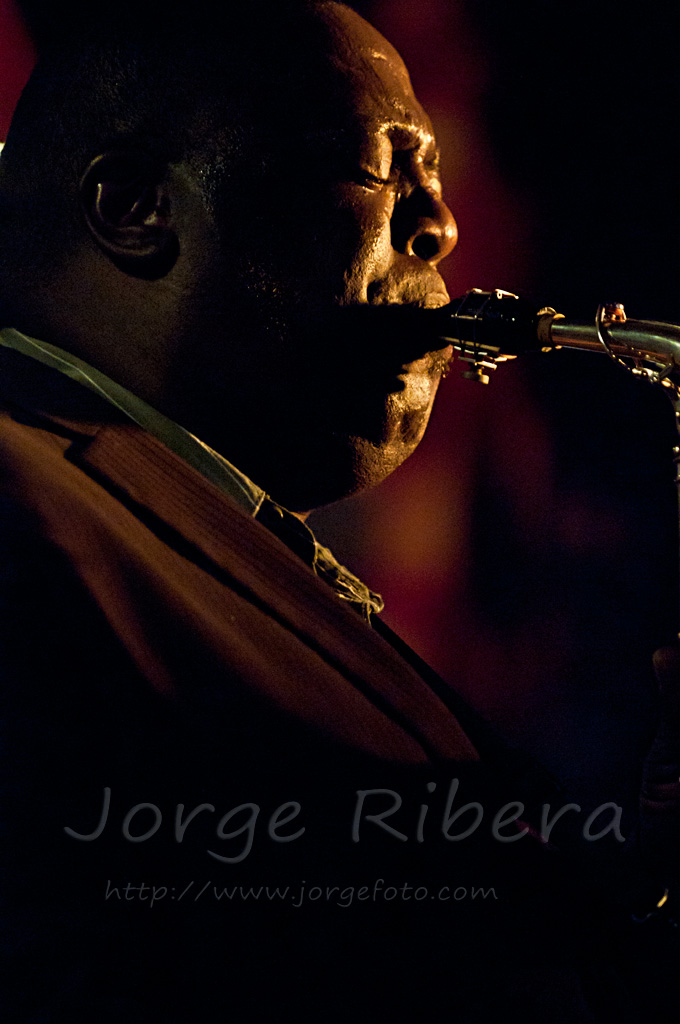 Jesse Davis. Clug Jimmy Glass, Valencia. 25 Enero 2012